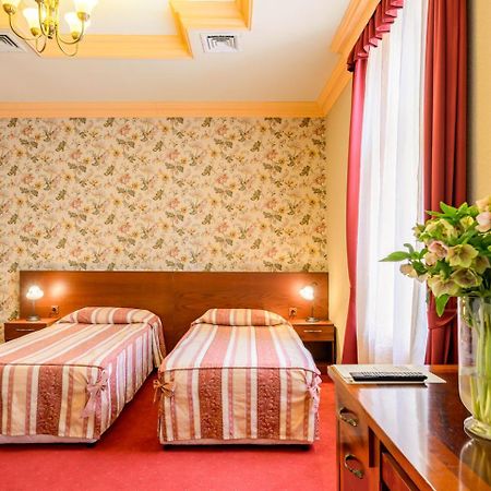 Boutique Splendid Hotel Varna Exterior photo