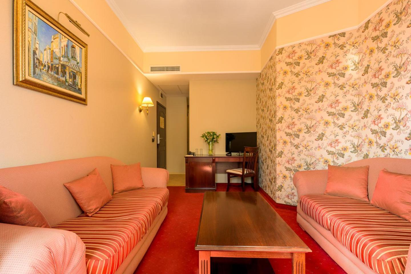 Boutique Splendid Hotel Varna Exterior photo