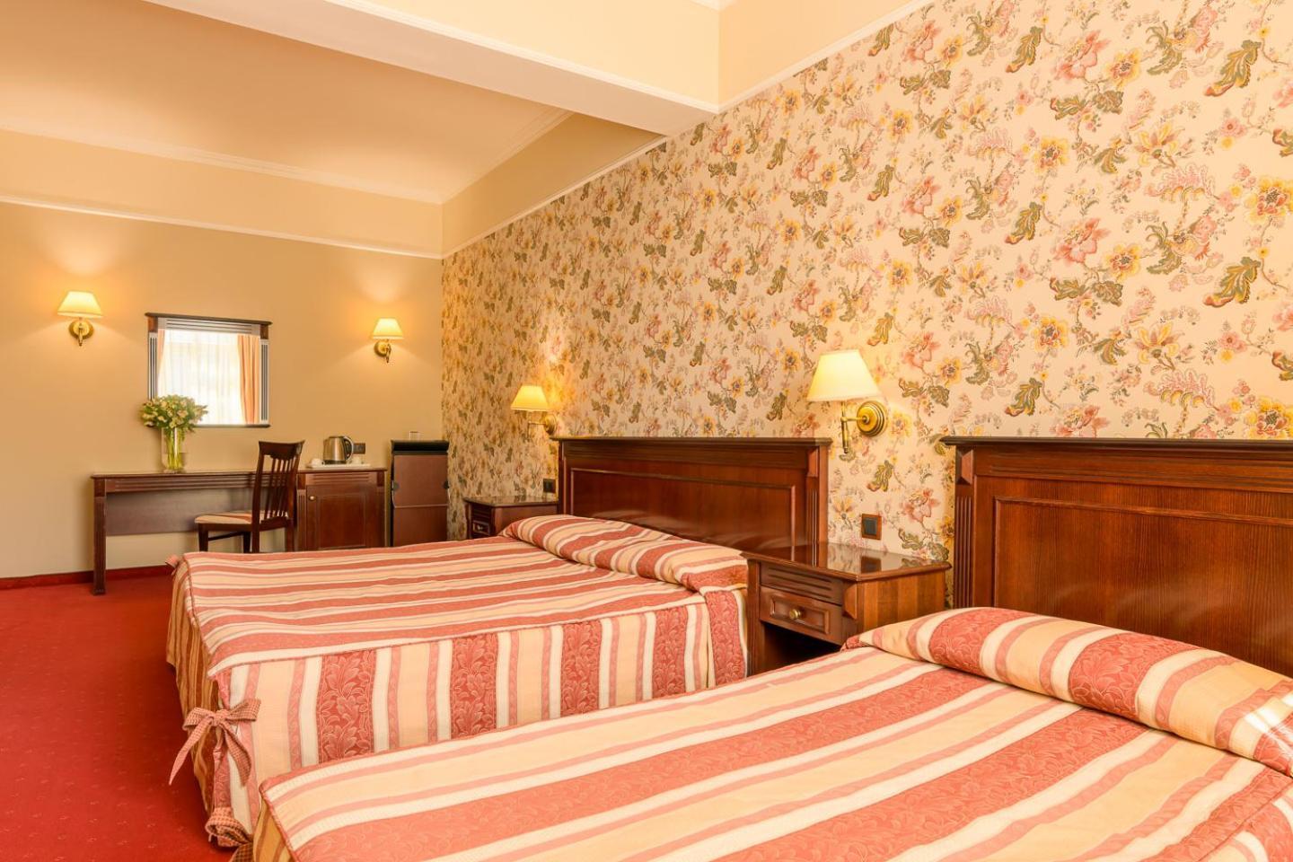 Boutique Splendid Hotel Varna Exterior photo