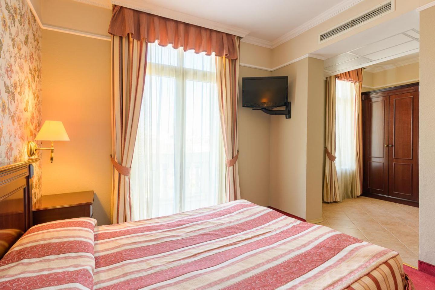 Boutique Splendid Hotel Varna Exterior photo