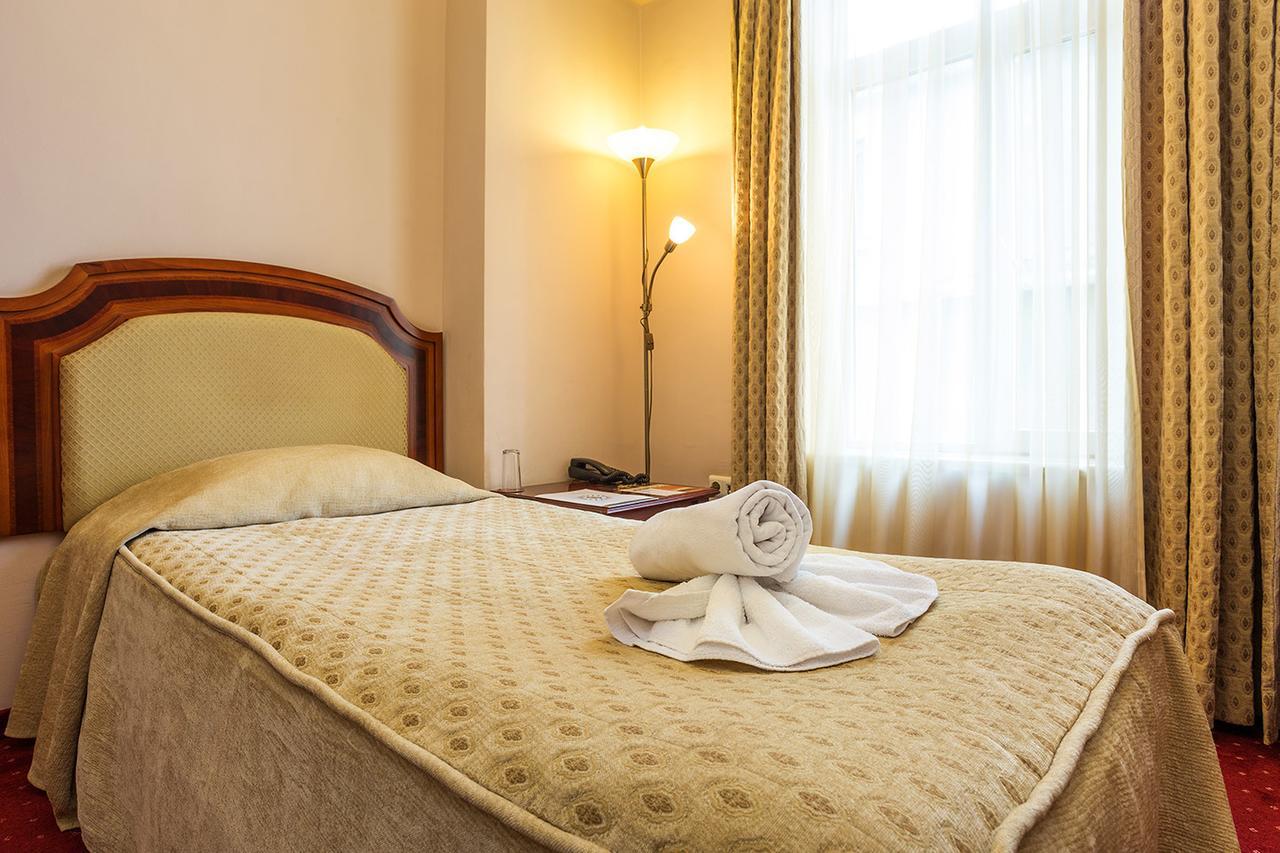 Boutique Splendid Hotel Varna Exterior photo